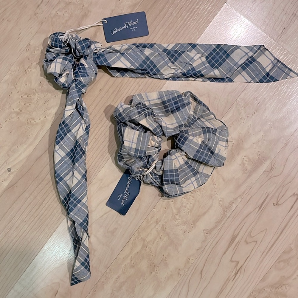 NWT 2 Blue Check Pattern Universal Thread hair tie scarf "Twisters"